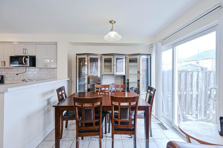 Photo 18 at 15 Eastway Street, Gore Industrial North, Brampton