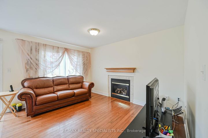 Photo 21 at 15 Eastway Street, Gore Industrial North, Brampton