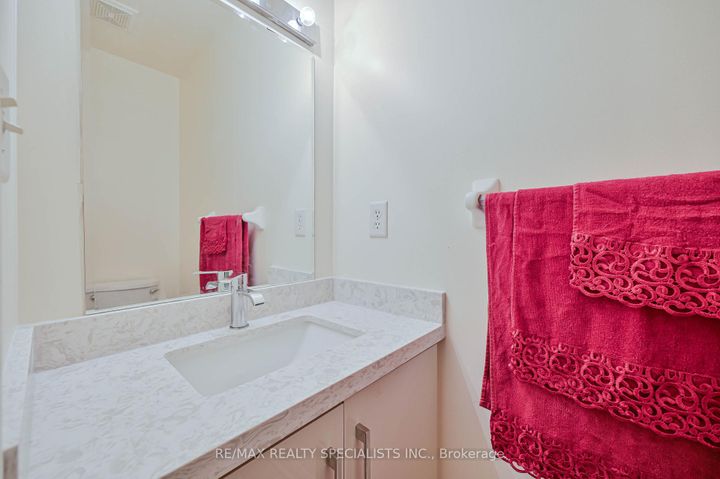 Photo 24 at 15 Eastway Street, Gore Industrial North, Brampton