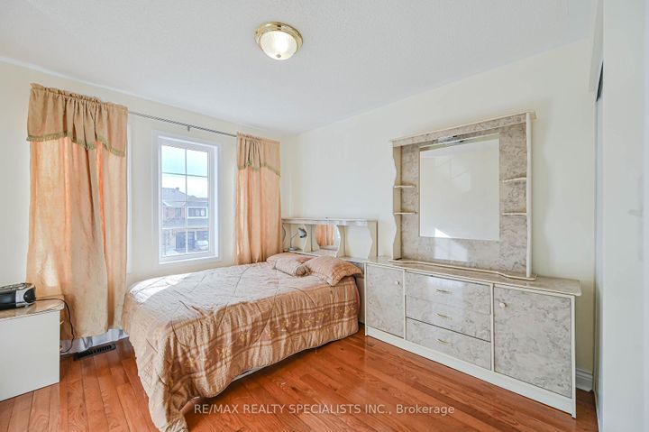 Photo 37 at 15 Eastway Street, Gore Industrial North, Brampton