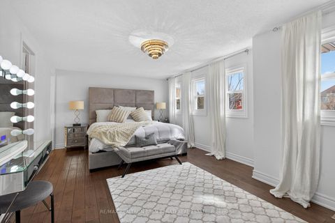 Photo 31 at 92 Weldrick Road E, Harding, Richmond Hill