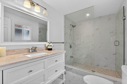 Photo 33 at 92 Weldrick Road E, Harding, Richmond Hill