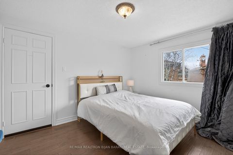 Photo 34 at 92 Weldrick Road E, Harding, Richmond Hill