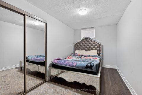 Photo 46 at 92 Weldrick Road E, Harding, Richmond Hill