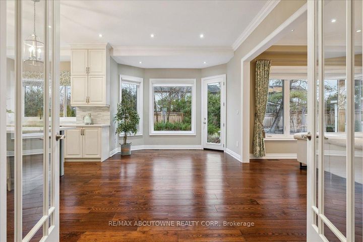 Photo 15 at 1379 Rebecca Street, WO West, Oakville