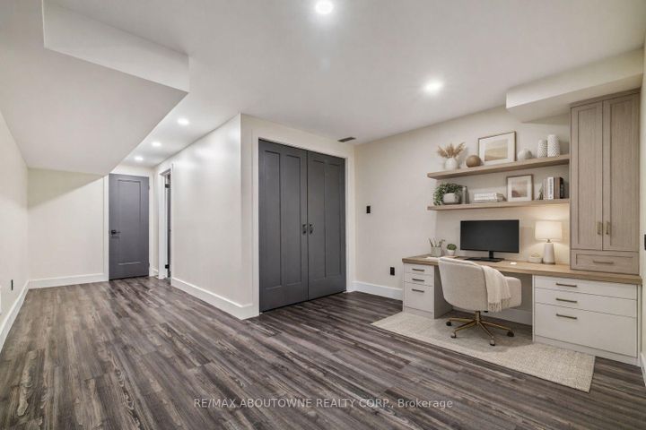 Photo 40 at 1379 Rebecca Street, WO West, Oakville