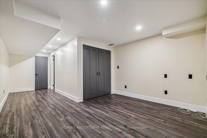 Photo 41 at 1379 Rebecca Street, WO West, Oakville