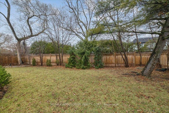 Photo 46 at 1379 Rebecca Street, WO West, Oakville