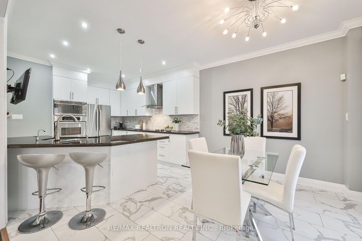 Photo 4 at 14 Daphnia Drive, Patterson, Vaughan