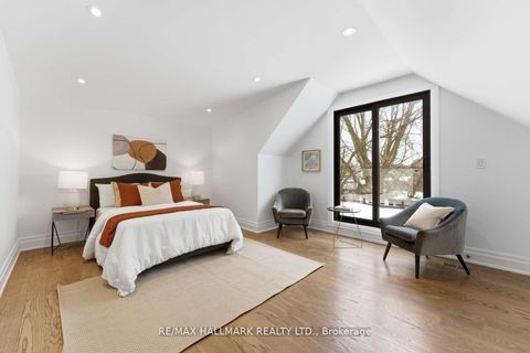 Photo 23 at 90 Garden Avenue, Roncesvalles, Toronto