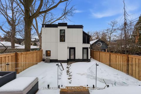 Photo 29 at 90 Garden Avenue, Roncesvalles, Toronto