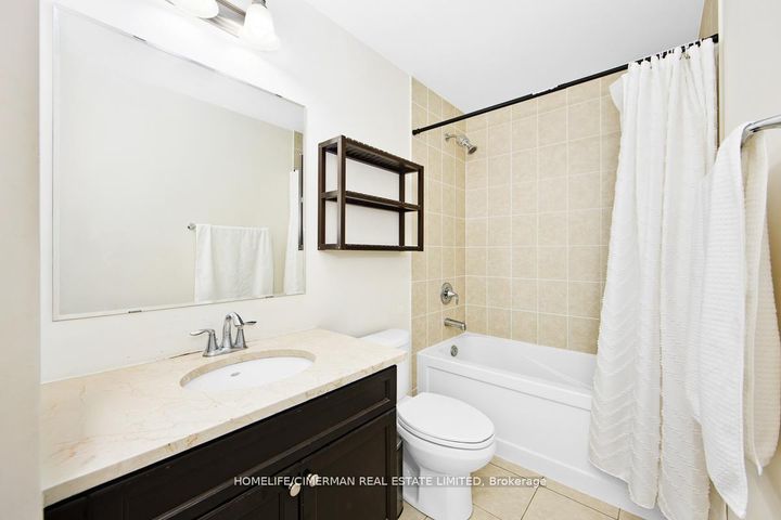 Photo 15 at 335 Ellen Davidson Drive, GO Glenorchy, Oakville