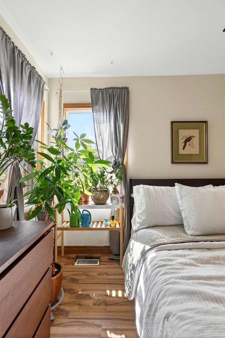 Photo 28 at 364 Tragina Avenue N, Homeside, Hamilton