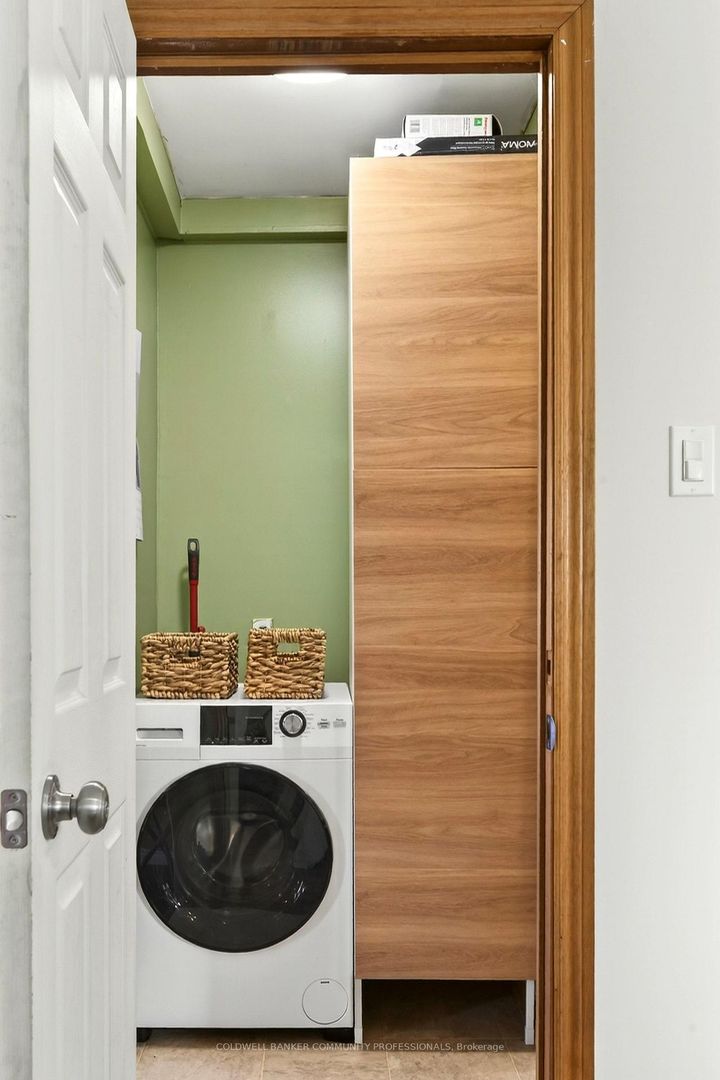 Photo 34 at 364 Tragina Avenue N, Homeside, Hamilton