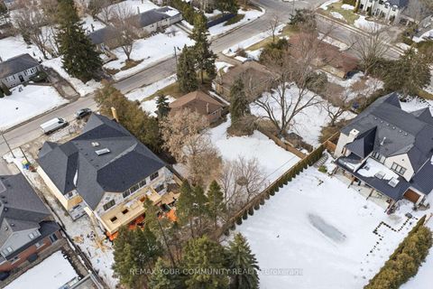 Photo 13 at 154 Hollingsworth Drive, King City, King