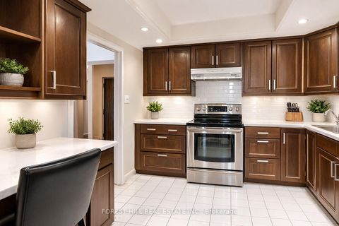 Photo 14 at 2313 - 55 Harbour Square, Waterfront Communities C1, Toronto