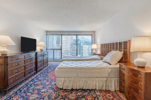 Photo 18 at 2313 - 55 Harbour Square, Waterfront Communities C1, Toronto