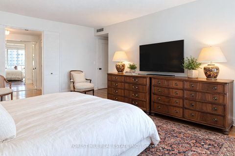 Photo 20 at 2313 - 55 Harbour Square, Waterfront Communities C1, Toronto