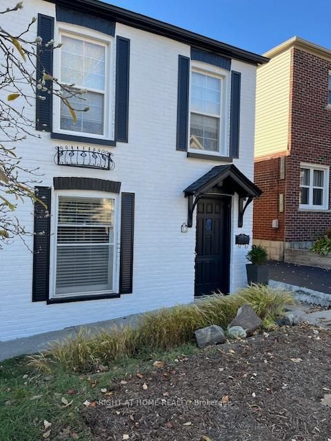 Photo 1 at 52 Beresford Avenue, Swansea, Toronto