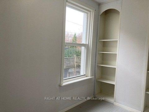 Photo 16 at 52 Beresford Avenue, Swansea, Toronto