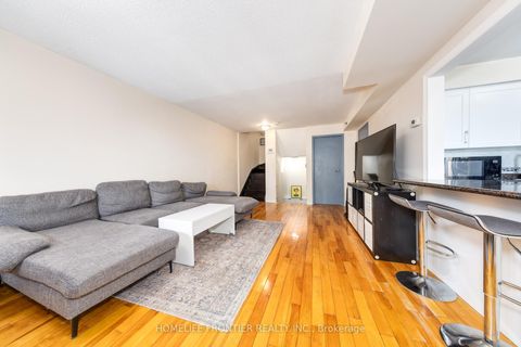 Photo 6 at 814 - 75 Weldrick Road E, Observatory, Richmond Hill