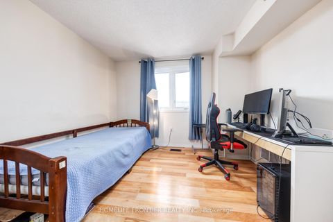 Photo 21 at 814 - 75 Weldrick Road E, Observatory, Richmond Hill