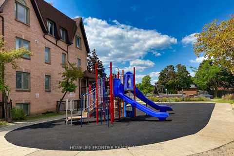 Photo 34 at 814 - 75 Weldrick Road E, Observatory, Richmond Hill