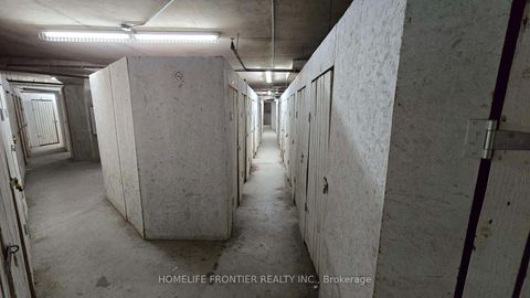 Photo 36 at 814 - 75 Weldrick Road E, Observatory, Richmond Hill