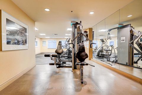 Photo 11 at 301 - 736 Spadina Avenue, University, Toronto