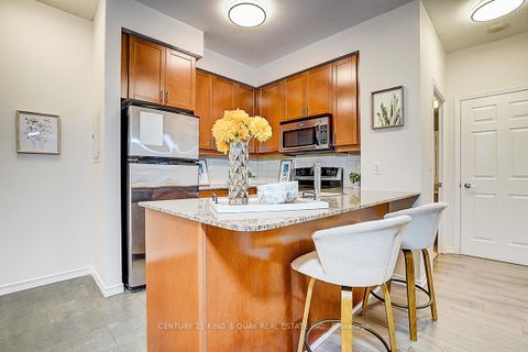 Photo 21 at 301 - 736 Spadina Avenue, University, Toronto