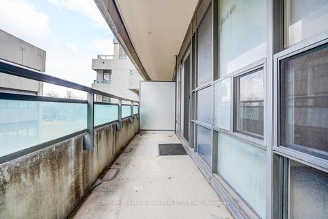 Photo 44 at 301 - 736 Spadina Avenue, University, Toronto