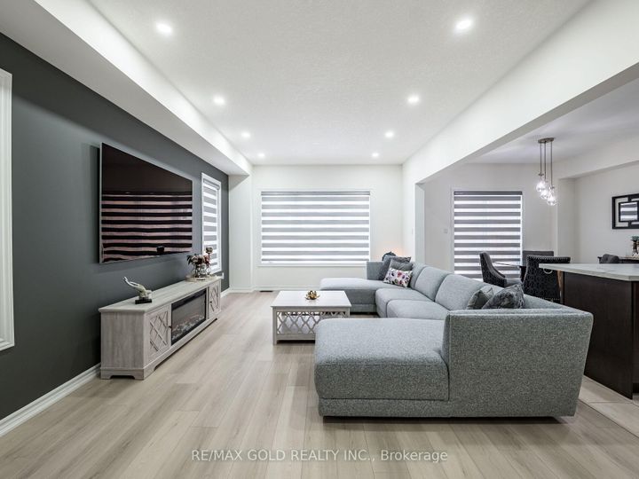 Photo 7 at 12 Hines Street, Northwest Brampton, Brampton