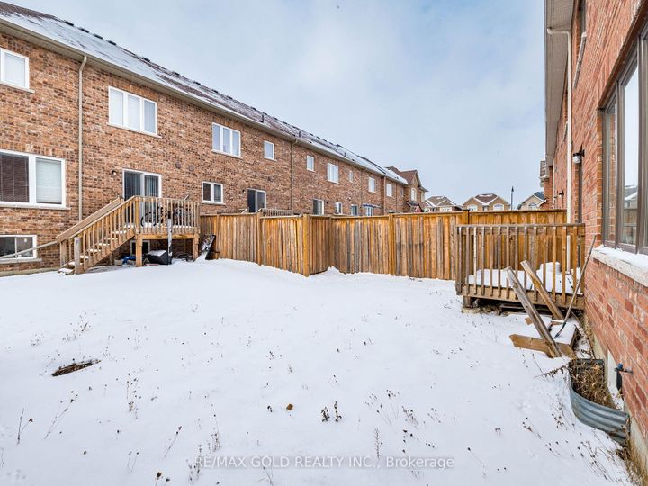 Photo 32 at 12 Hines Street, Northwest Brampton, Brampton