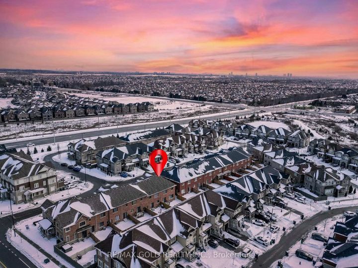 Photo 34 at 12 Hines Street, Northwest Brampton, Brampton