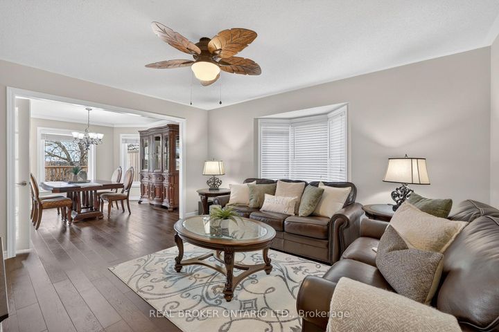 Photo 9 at 142 Widdifield Avenue, Armitage, Newmarket