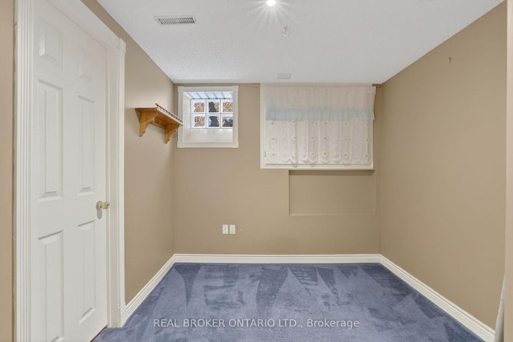 Photo 33 at 142 Widdifield Avenue, Armitage, Newmarket