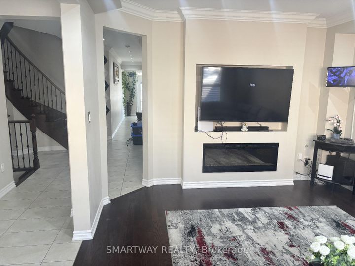 Photo 8 at 25 Bucksaw Street, Northwest Brampton, Brampton