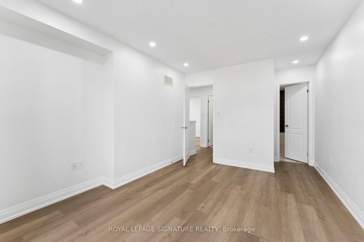 Photo 26 at 122 Baycliffe Crescent, Northwest Brampton, Brampton