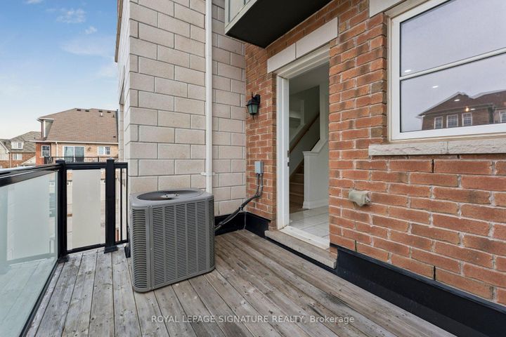 Photo 34 at 122 Baycliffe Crescent, Northwest Brampton, Brampton