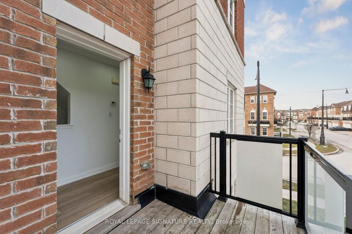 Photo 38 at 122 Baycliffe Crescent, Northwest Brampton, Brampton