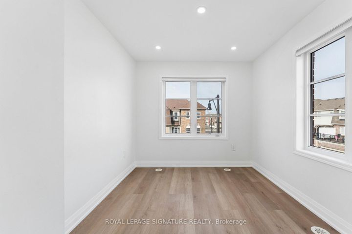 Photo 42 at 122 Baycliffe Crescent, Northwest Brampton, Brampton