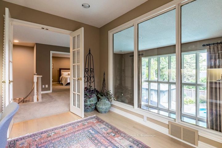 Photo 27 at 223 Briar Hill Crescent, Ancaster, Hamilton