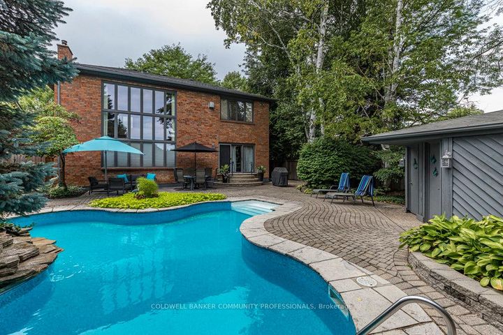 Photo 43 at 223 Briar Hill Crescent, Ancaster, Hamilton