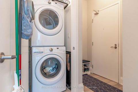 Photo 11 at PH5 - 111 WORSLEY Street, City Centre, Barrie