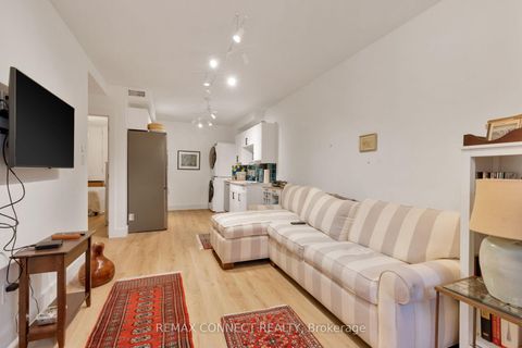 Photo 42 at 16 Rosemount Avenue, Wychwood, Toronto