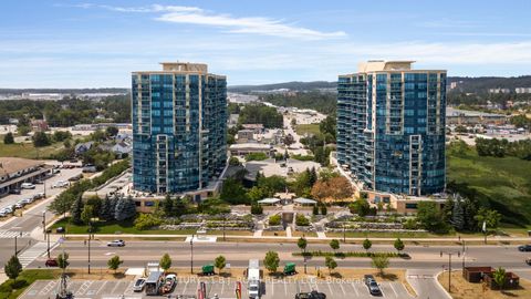 Photo 1 at PH09 - 37 Ellen Street, Lakeshore, Barrie