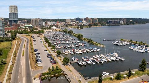 Photo 3 at PH09 - 37 Ellen Street, Lakeshore, Barrie