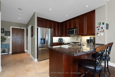 Photo 11 at PH09 - 37 Ellen Street, Lakeshore, Barrie