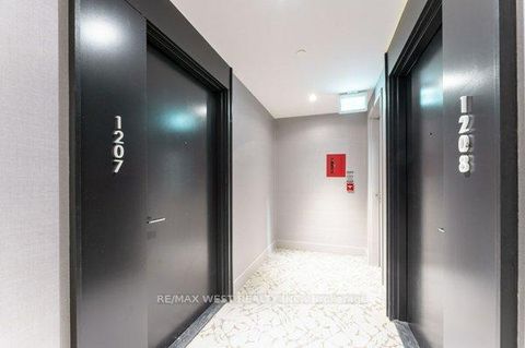 Photo 8 at 1207 - 270 Dufferin Street W, South Parkdale, Toronto