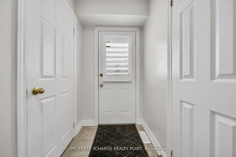 Photo 1 at 12 Waverly Street S, Vanier, Oshawa